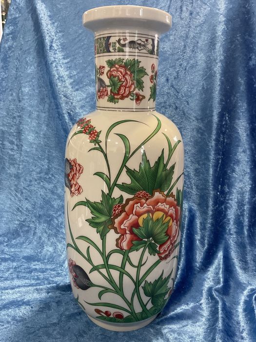 Vaso vista alegre porcelana com 38 cm anúncios abaixo