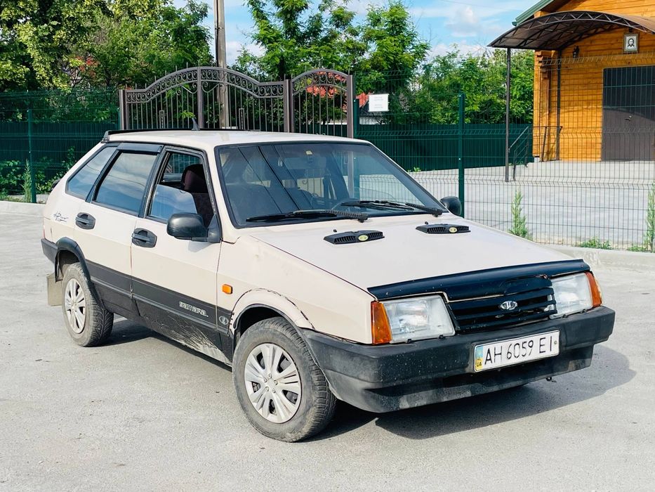 Продам ваз-2109 на полном боевом ходу