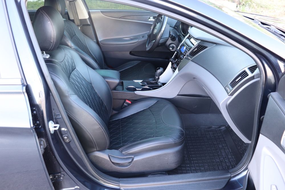 Hyundai Sonata 2013 м.р., 85 тыс.км, ОРИГИНАЛ ПРОБЕГ