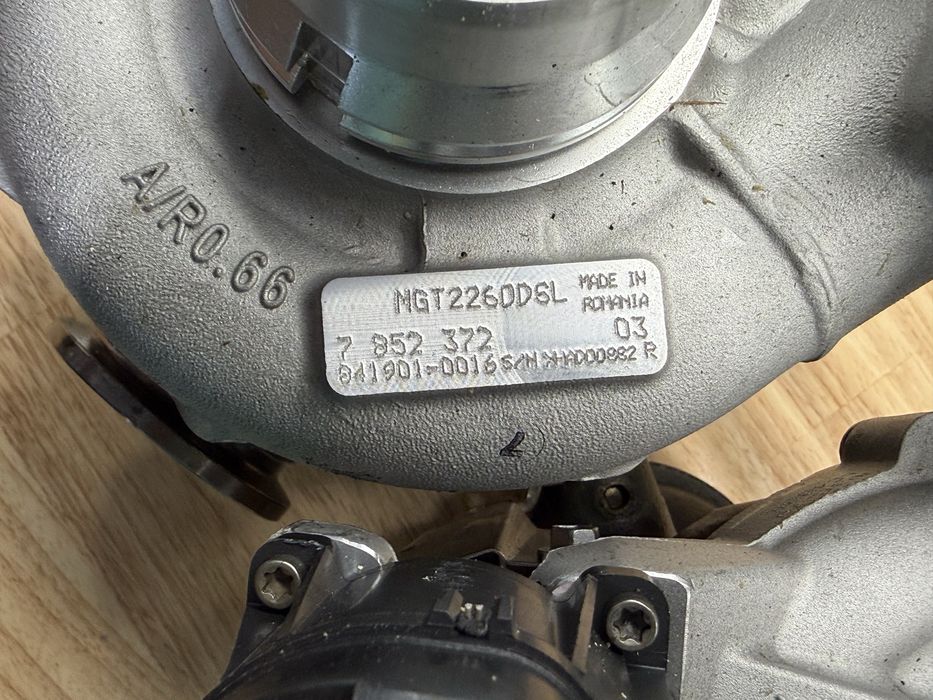 Turbos OEM BMW M5 F90