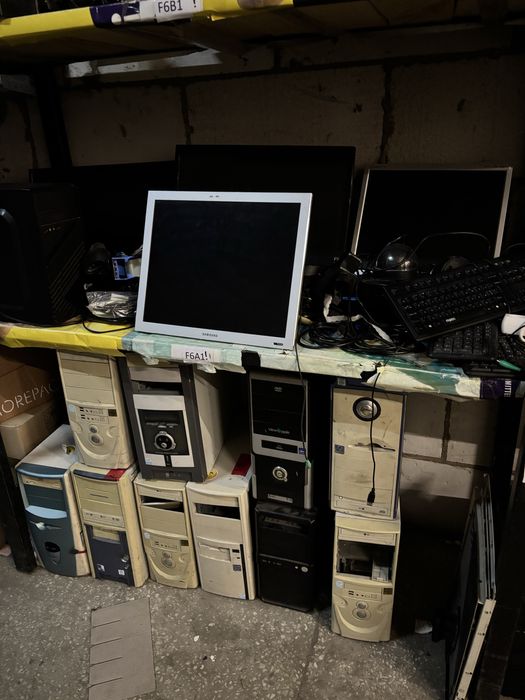 Офісна техніка. Компьютери. Системні блоки. Клавіатури. Монітори