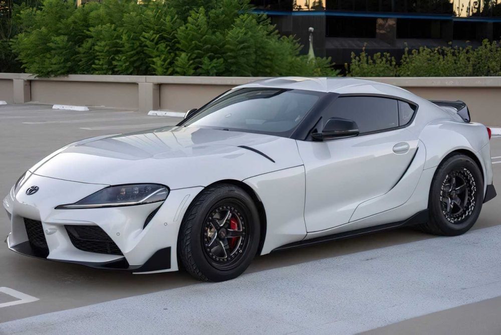Toyota GR Supra      2022