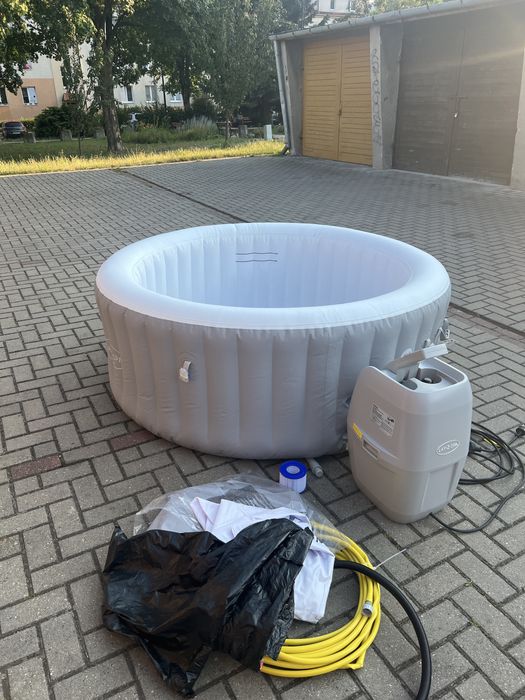 Jacuzzi Lay-Z-Spa