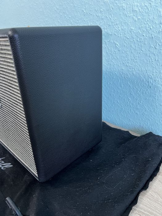 Marshall Woburn – głośnik Bluetooth | Stan bardzo dobry+ | Oryginalny koc Marshall
