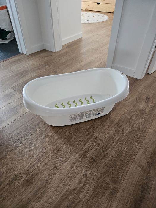 Used IKEA bathtub