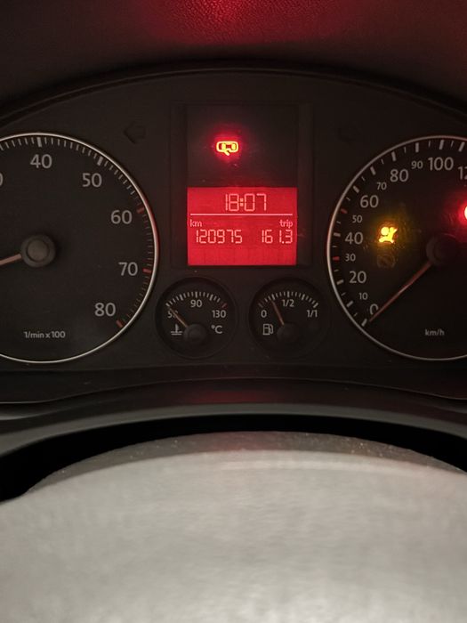 Volkswagen Golf 5 portas