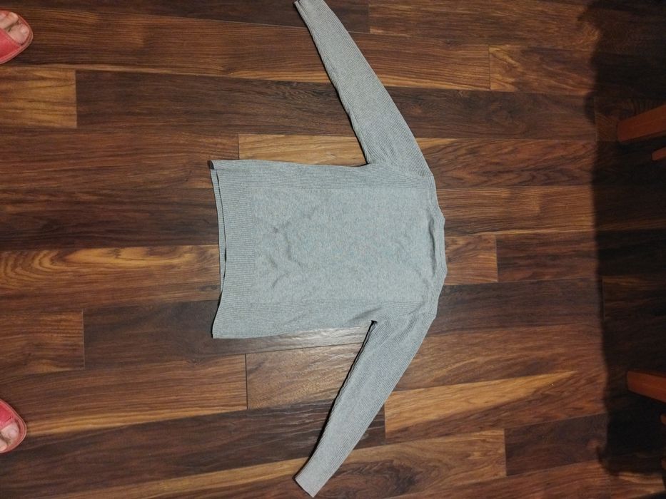 Elegancki sweterek 134/140 dla chłopca