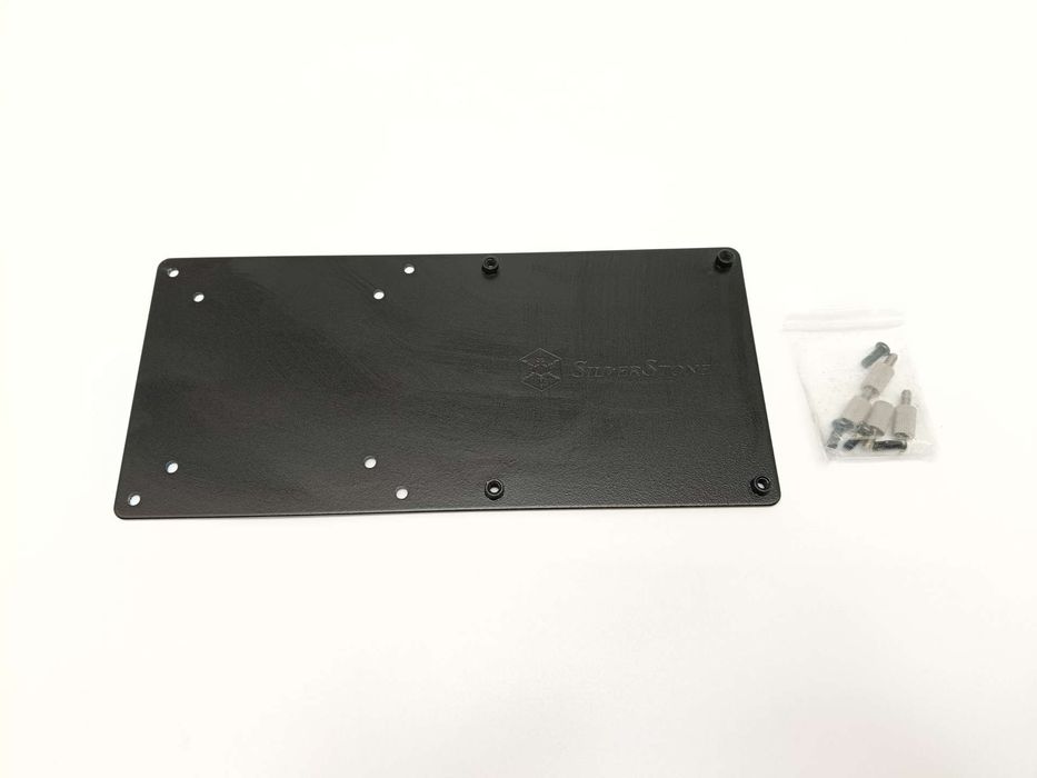 Silverstone VESA uchwyt przedłużający do NUC Black SST – mva01