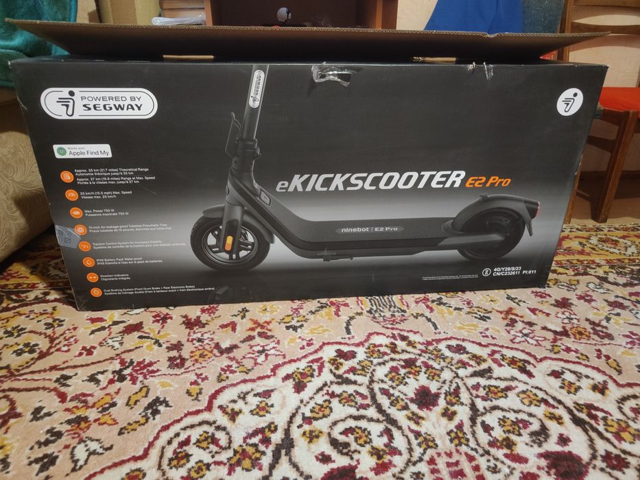 Електросамокат Segway Ninebot E2 Pro