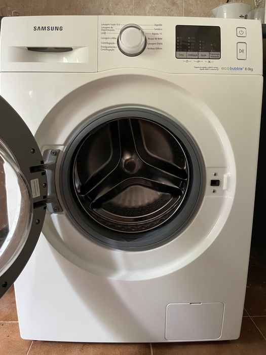 Máquina de lavar roupa Samsung EcoBubble