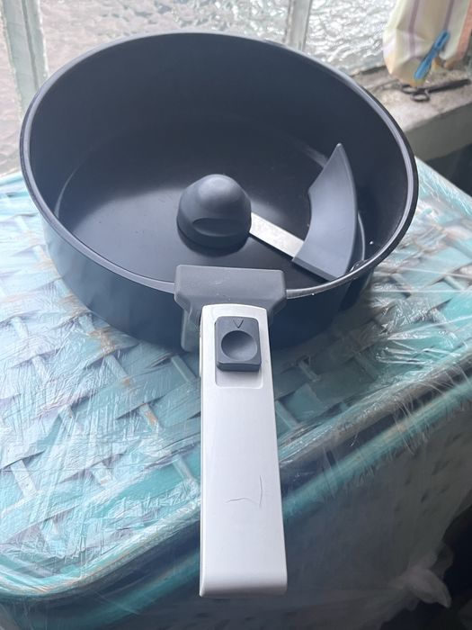 Cuba anti aderente fritadeira sem oleo Multifry Delonghi