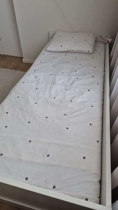 Cama individual/dupla BRIMNES com 2 gavetas + 2 colchões IKEA