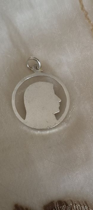 Medalha antiga em prata Nossa Senhora