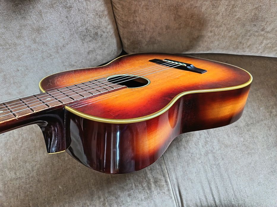 Gitara klasyczna MUSIMA duża