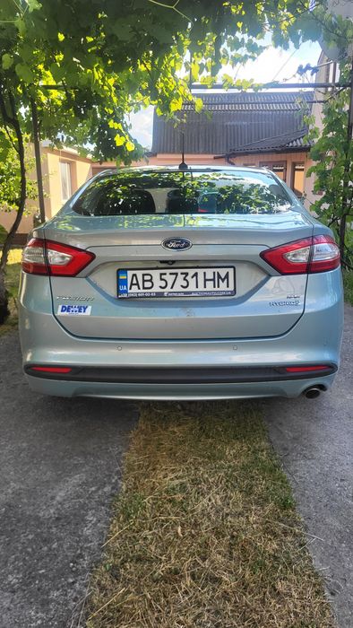 Продам власний Ford Fusion Hybrid SE