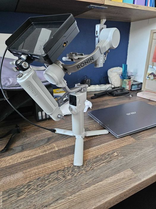 Gimbal DJI RS4 mini combo