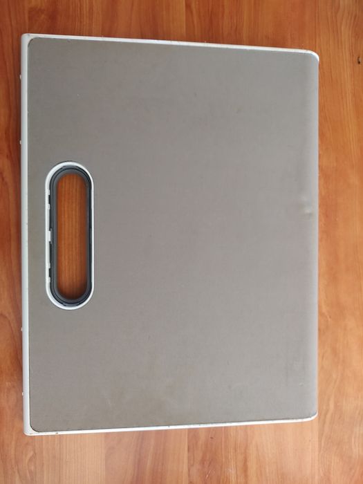 Base de apoio para computador portátil