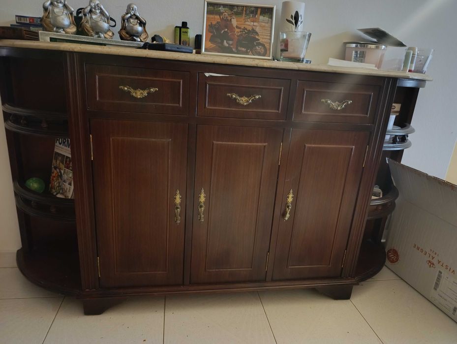 SAPATEIRA Usada Como Nova