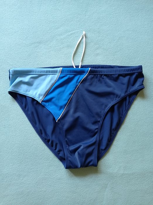 Мужские плавки в бассейн, на пляж размер L