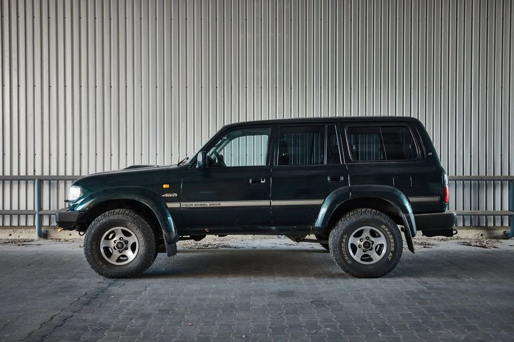 Toyota Land Cruiser