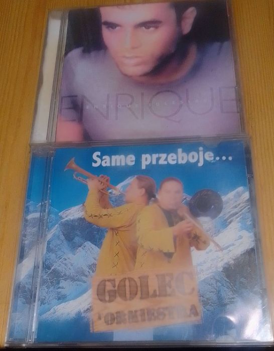 Sprzedam tanio pudełka do płyt CD