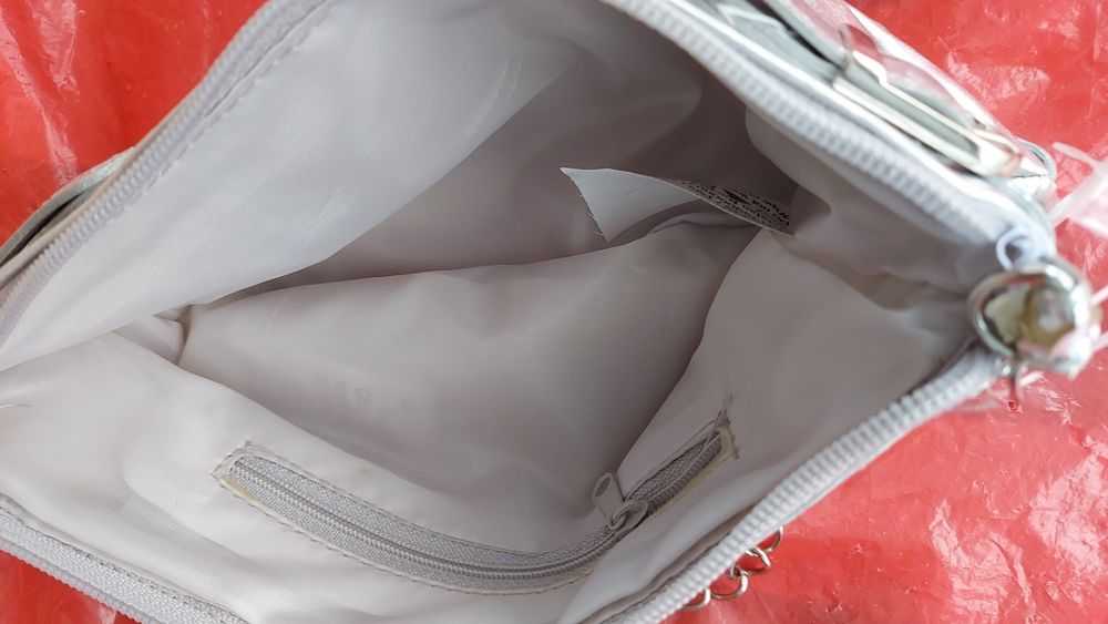 Torebka mała wizytowa srebrna NOWA