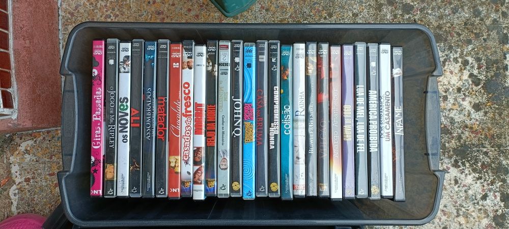 Vendo 64 Filmes originais DVD