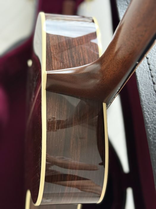Martin OMJM 20 Anniversary