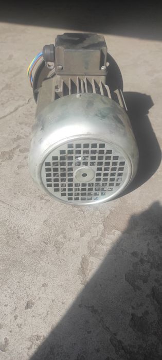 Silnik elektryczny 3 kW 1380 obr 1400