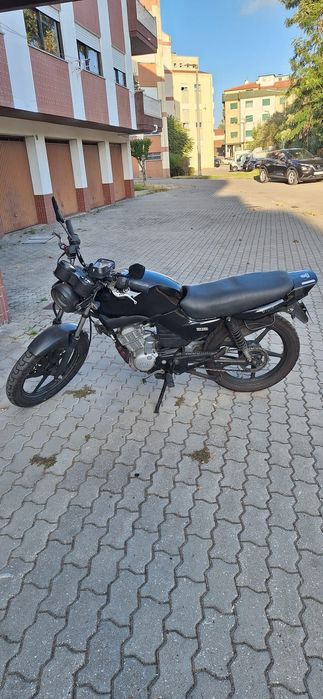 Moto YAMAHA YBR 2008