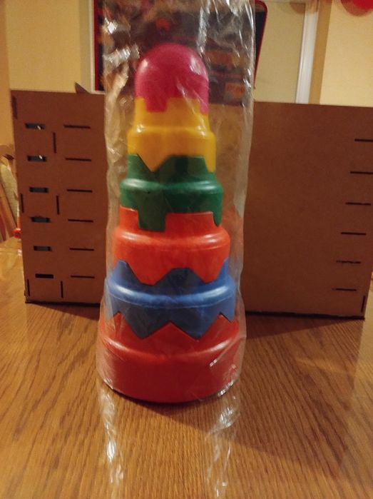 Układanka piramida magiczna baszta Nina