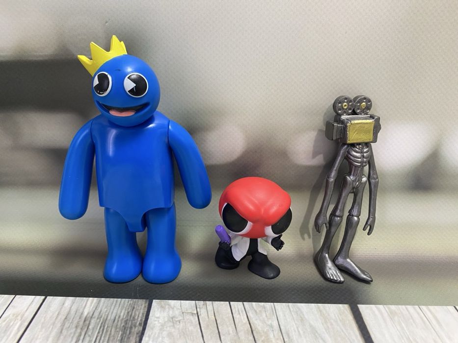 фігурка Blue (Блакитний) з популярної гри Rainbow Friends