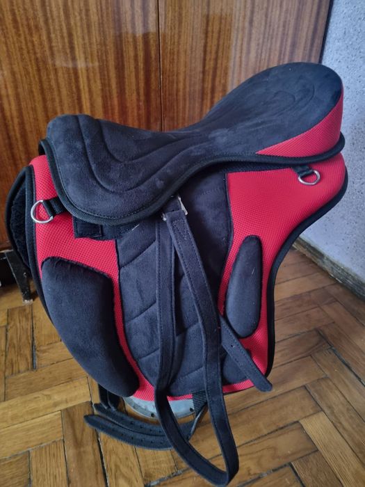 Продам нове безленчикове сідло