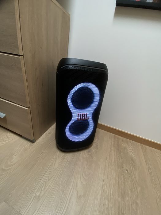 Jbl party box cloub 120 nova