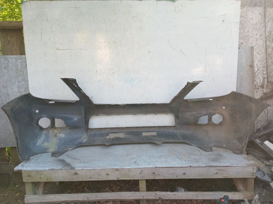 Бампер передній Lexus LX570 Toyota 5211960d10