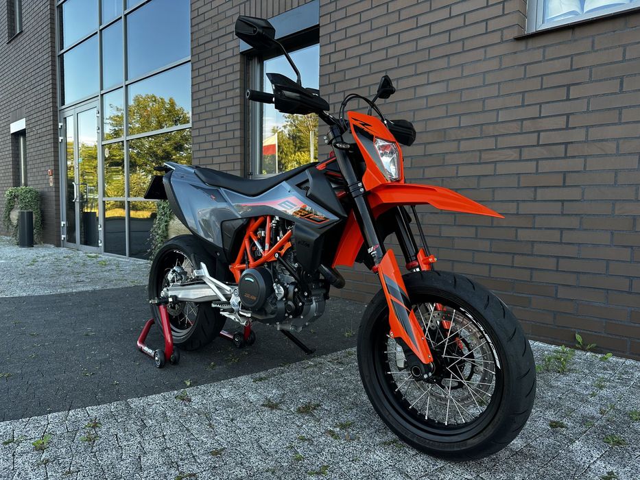 KTM