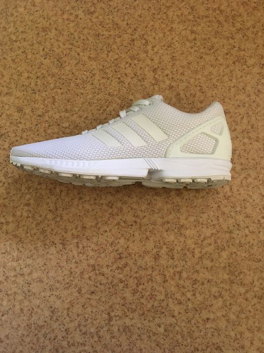 Кроссовки Adidas zx 41-42 оригинал