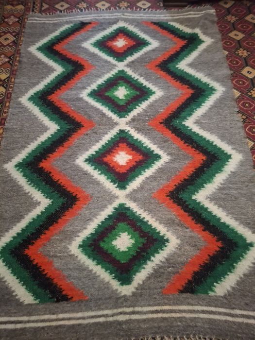 продам ліжник гоцульський