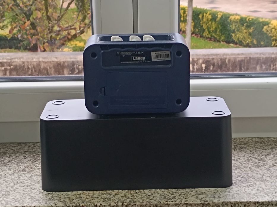 Laney Mini-Lion - Amplificador Portátil a Pilhas (para guitarra)