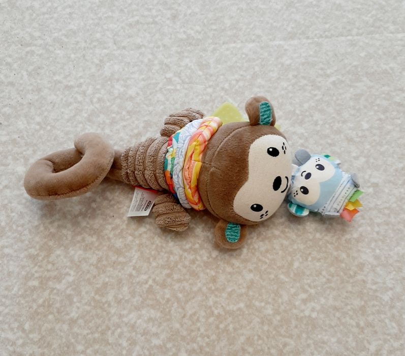 Іграшка підвиска фірми Infantino