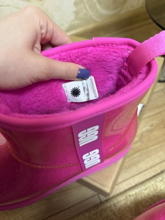 UGG kids classic mini clear оригинал илеальное состояние 24.5см