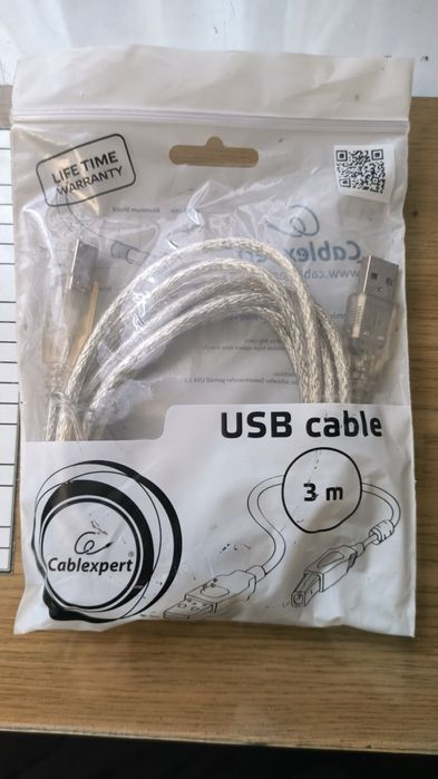 USB кабель. USB A 2.0 to USB B 2.0.