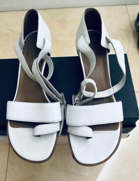 Hermes босоніжки сандалі білі шкіряні кожаные босоножки оригинал кожа