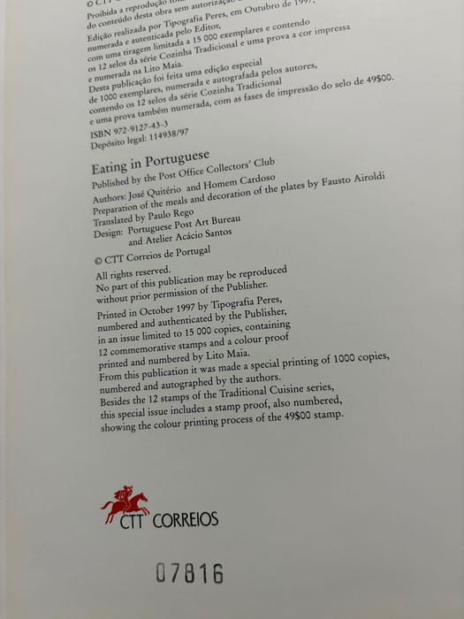 Livro de gastronomia Comer em Português