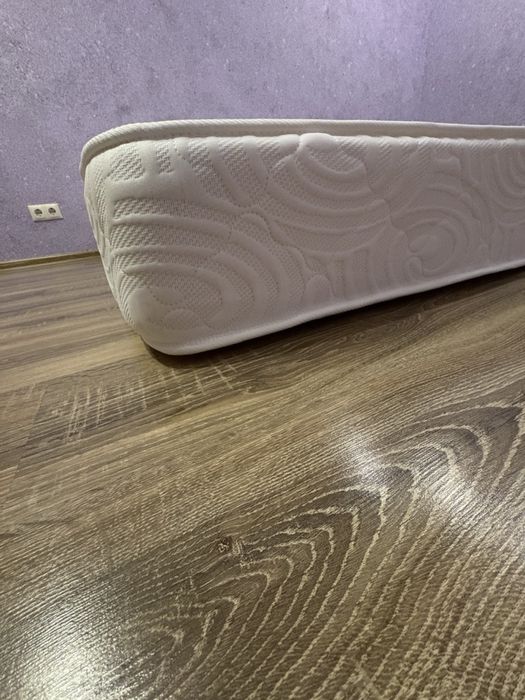 Матрац Piligrim 160х200х21