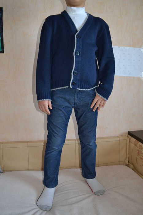 Теплая кофта на пуговицах