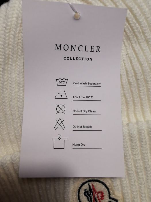 Gorro Moncler Creme