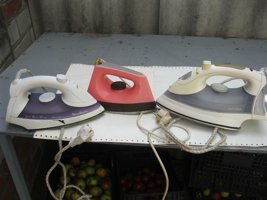 Продам утюг разный