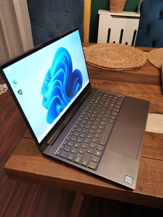 Laptop Lenovo Yoga C940