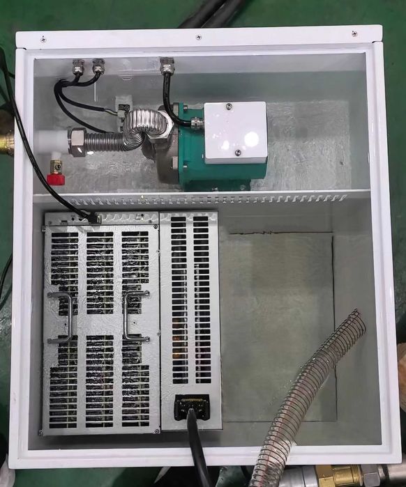 Майнер Bitmain Antminer S21 XP IMM 300T (Найнижча ціна в Україні! 1890$)